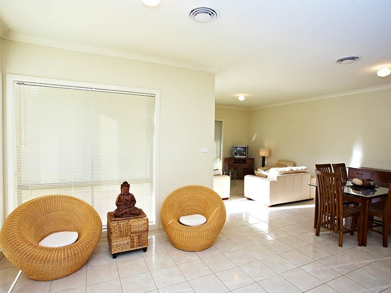 1081 Wilkins Ave, Beaumont Hills NSW 2155