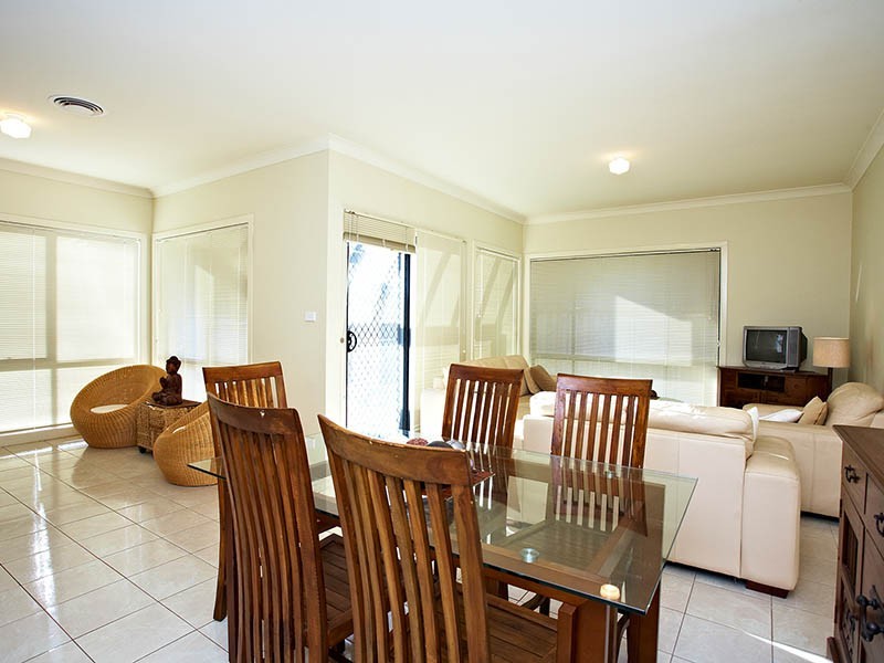 1081 Wilkins Ave, Beaumont Hills NSW 2155