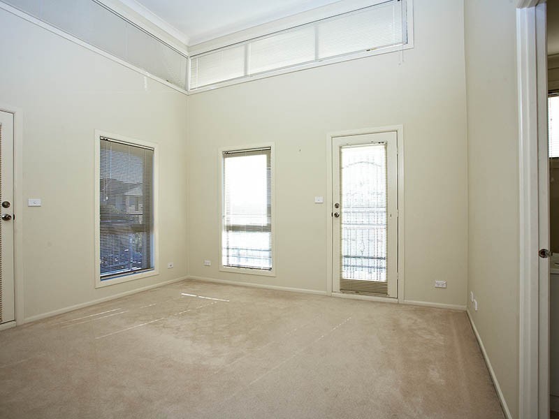 1081 Wilkins Ave, Beaumont Hills NSW 2155