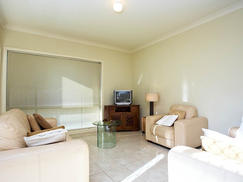 1081 Wilkins Ave, Beaumont Hills NSW 2155