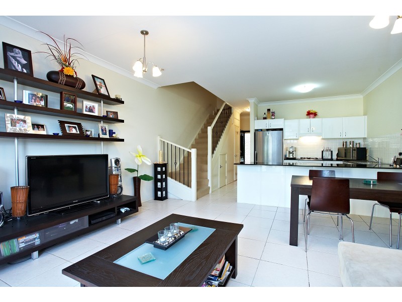 2/35 Waterford Street, Kellyville Ridge NSW 2155