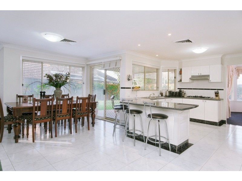 10 Camilleri Avenue, Quakers Hill NSW 2763