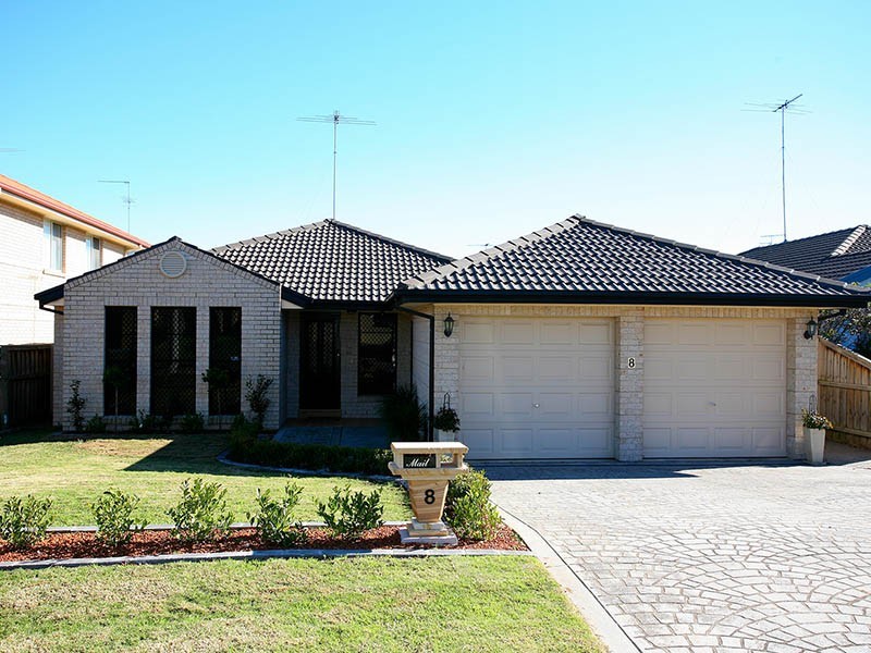 8 Martens Cct, Kellyville NSW 2155