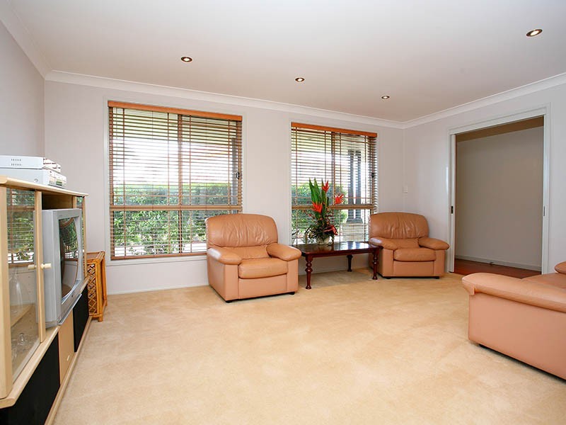 16 Sophie Place, Glenwood NSW 2768