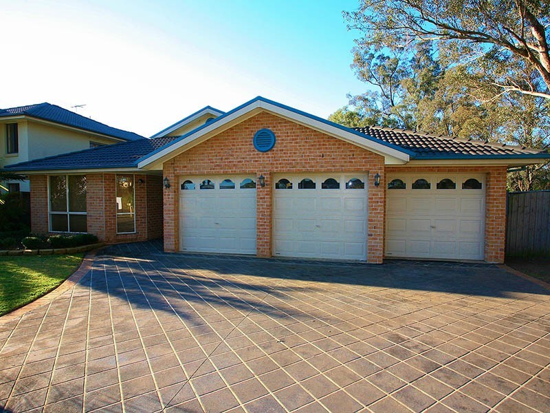 14 Wilkins Ave, Beaumont Hills NSW 2155
