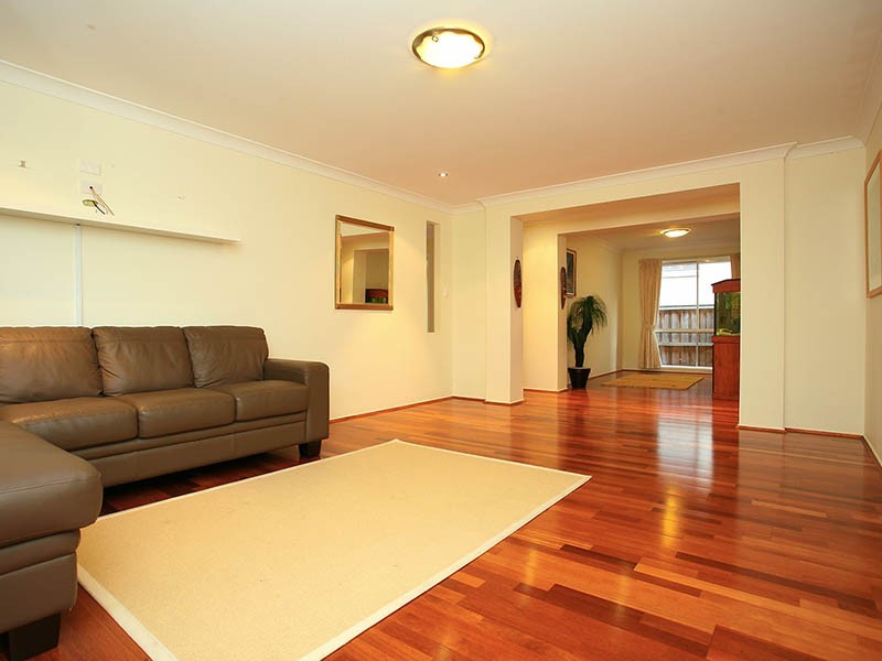 14 Wilkins Ave, Beaumont Hills NSW 2155