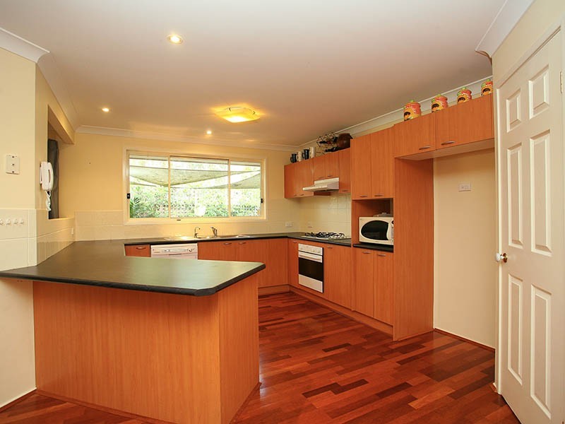 14 Wilkins Ave, Beaumont Hills NSW 2155