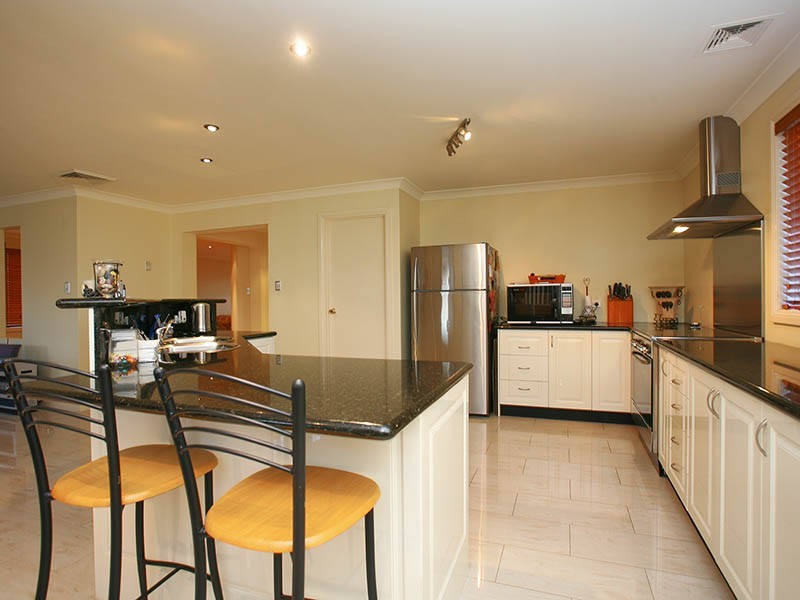 13 Bowness Court, Kellyville NSW 2155