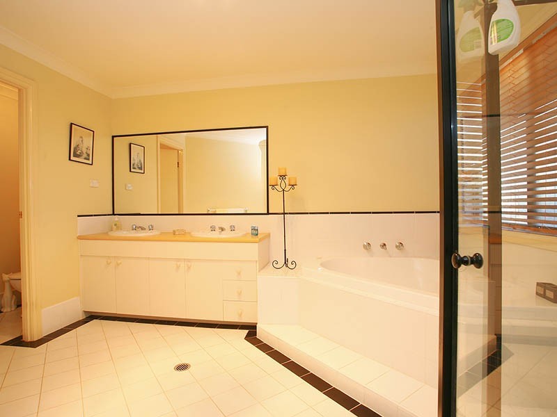 13 Bowness Court, Kellyville NSW 2155