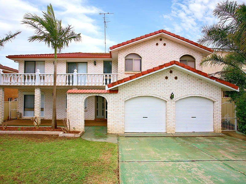 66 Quakers Hill  Parkway, Quakers Hill NSW 2763