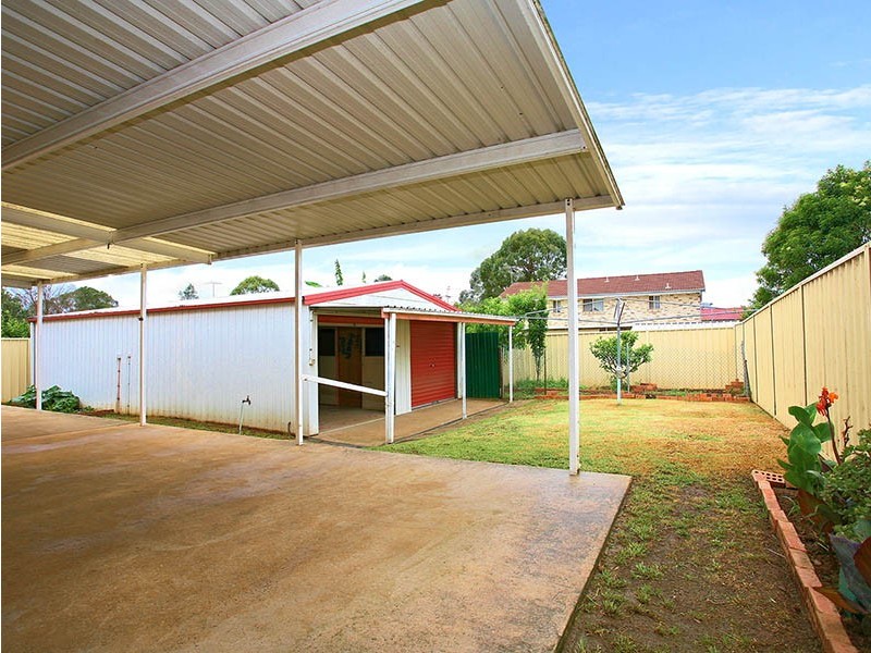 66 Quakers Hill  Parkway, Quakers Hill NSW 2763