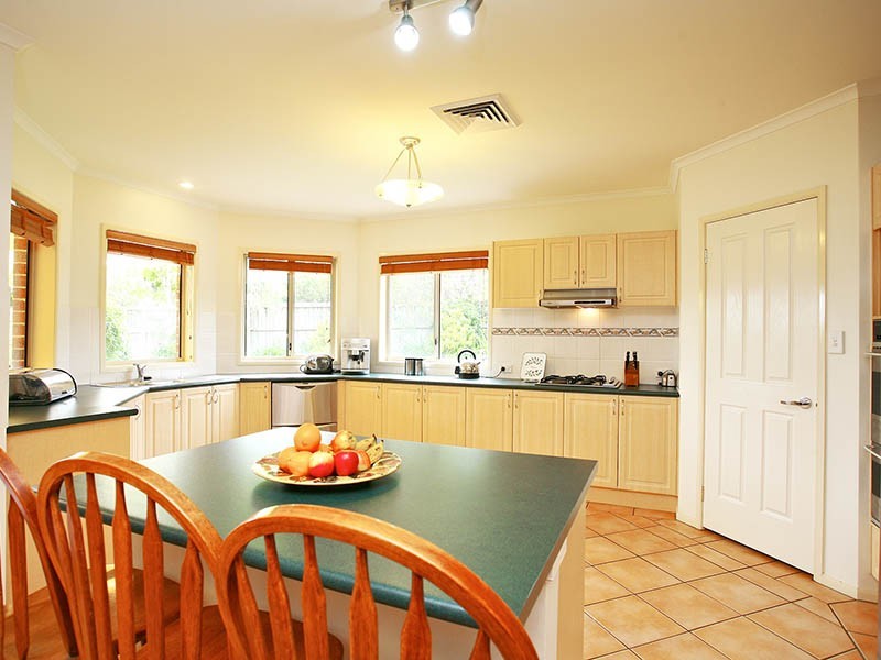 3 Marmion Way, Beaumont Hills NSW 2155