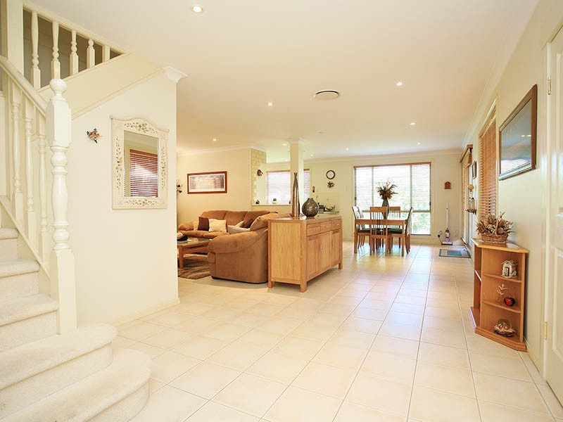 10 Weeroona Place, Rouse Hill NSW 2155