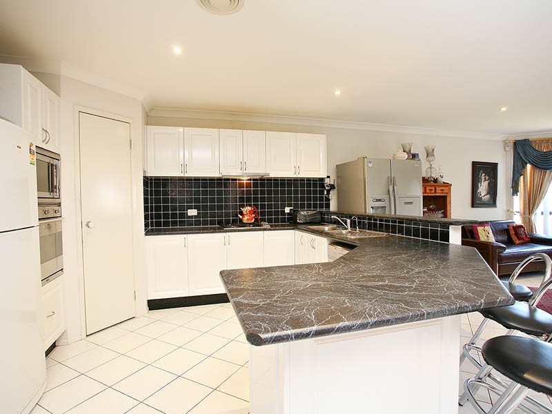 4 Horizons Place, Kellyville NSW 2155