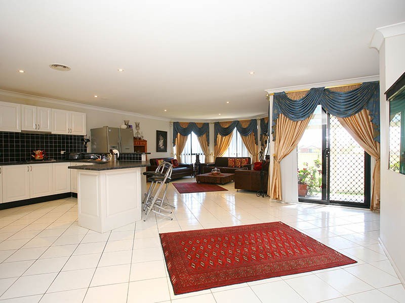 4 Horizons Place, Kellyville NSW 2155