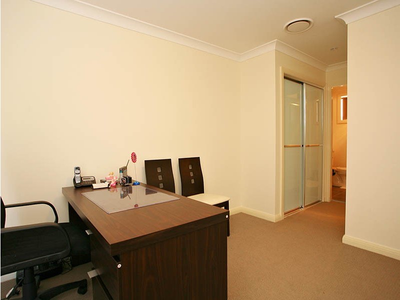 4 Bowdon Street, Stanhope Gardens NSW 2768