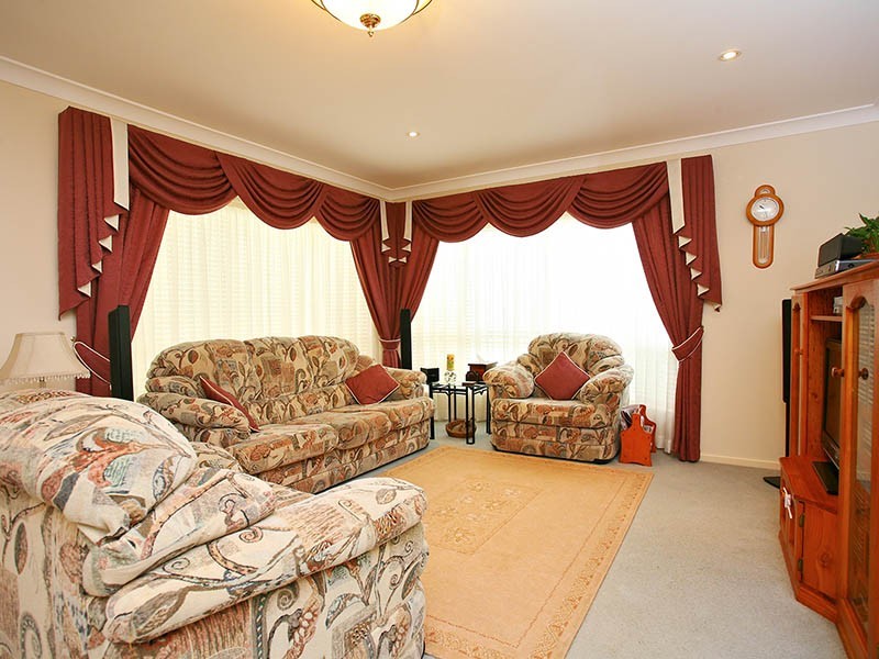 4  Tucson Grove, Stanhope Gardens NSW 2768