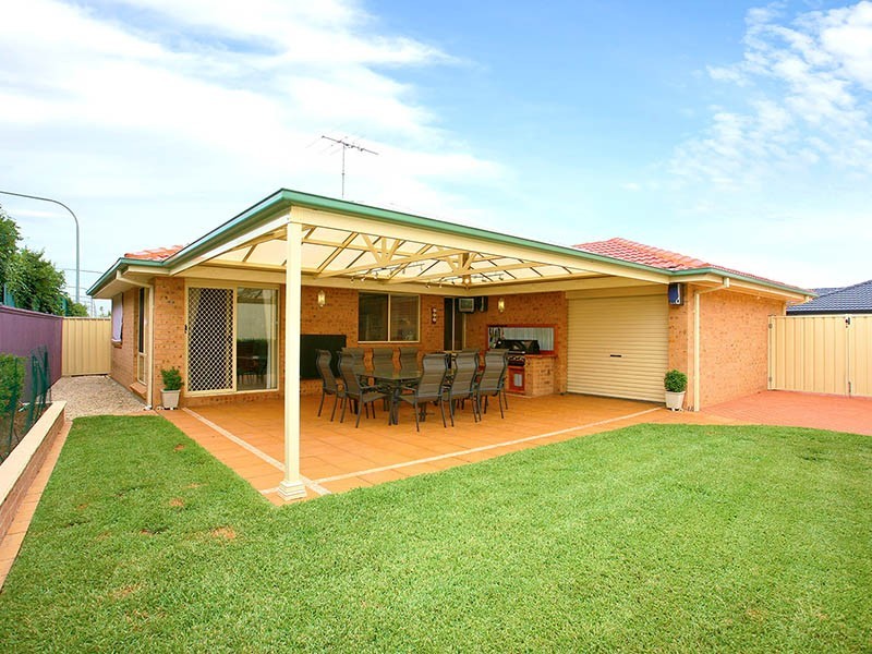 8 Amuet Place, Glenwood NSW 2768