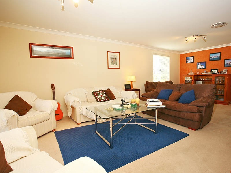 4 Maeve Avenue, Kellyville NSW 2155