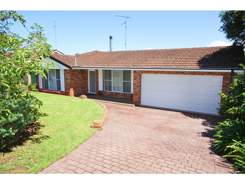 28 Coral Crescent, Kellyville NSW 2155