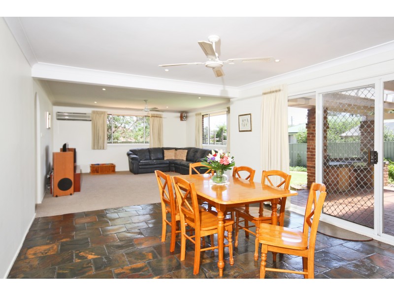 28 Coral Crescent, Kellyville NSW 2155