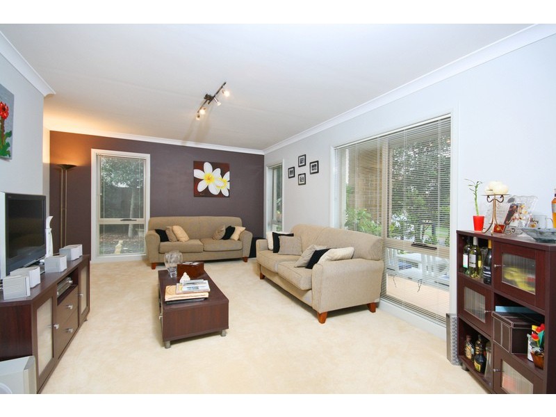 6 Esher Street, Stanhope Gardens NSW 2768