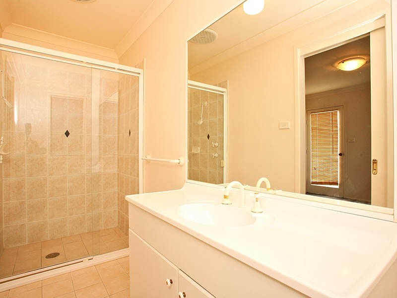 37 Sharrock Avenue, Glenwood NSW 2768