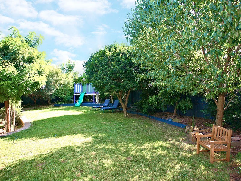 99 Bingara Crescent, Bella Vista NSW 2153