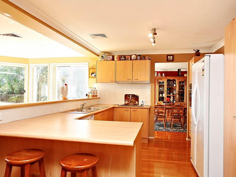 18. Brampton Drive, Beaumont Hills NSW 2155