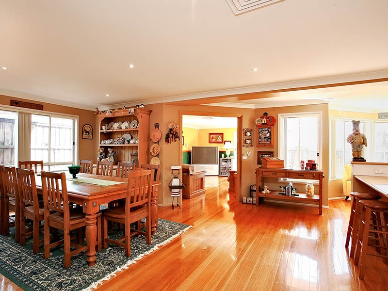 18. Brampton Drive, Beaumont Hills NSW 2155