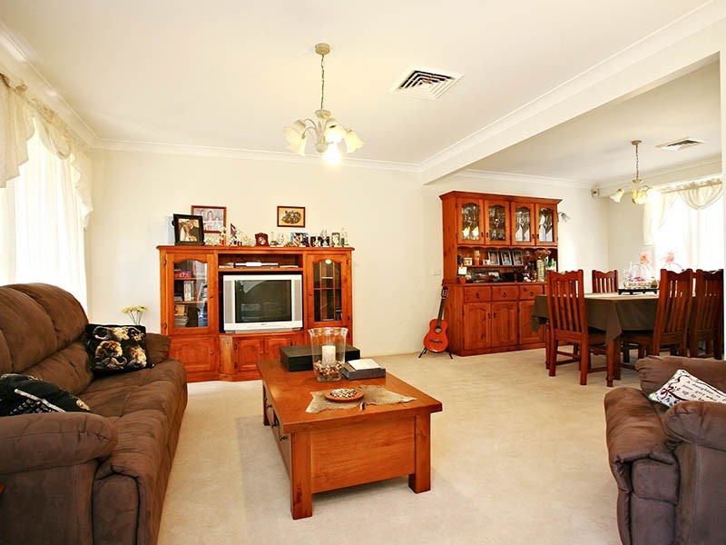 97 Poole Road, Kellyville NSW 2155