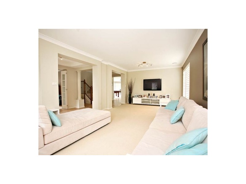 25 Fintry Court, Kellyville NSW 2155