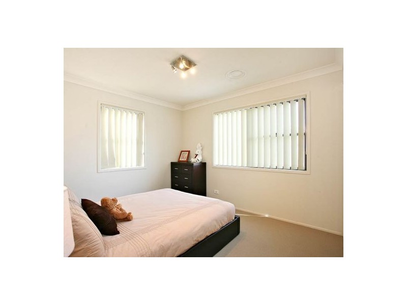 9/6  Montel Place, Acacia Gardens NSW 2763