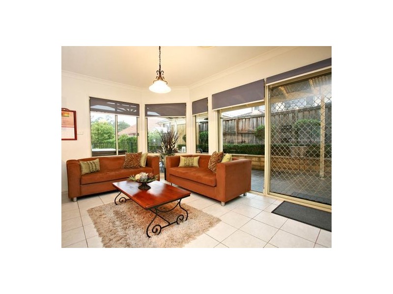 10 Starlight Place, Beaumont Hills NSW 2155