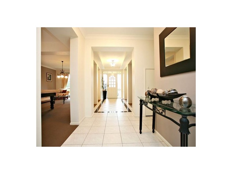 10 Starlight Place, Beaumont Hills NSW 2155