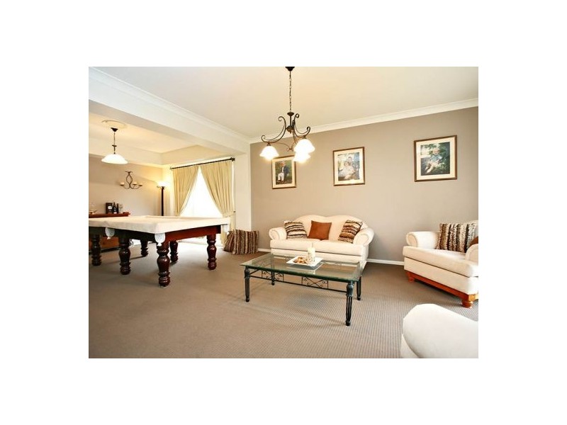 10 Starlight Place, Beaumont Hills NSW 2155