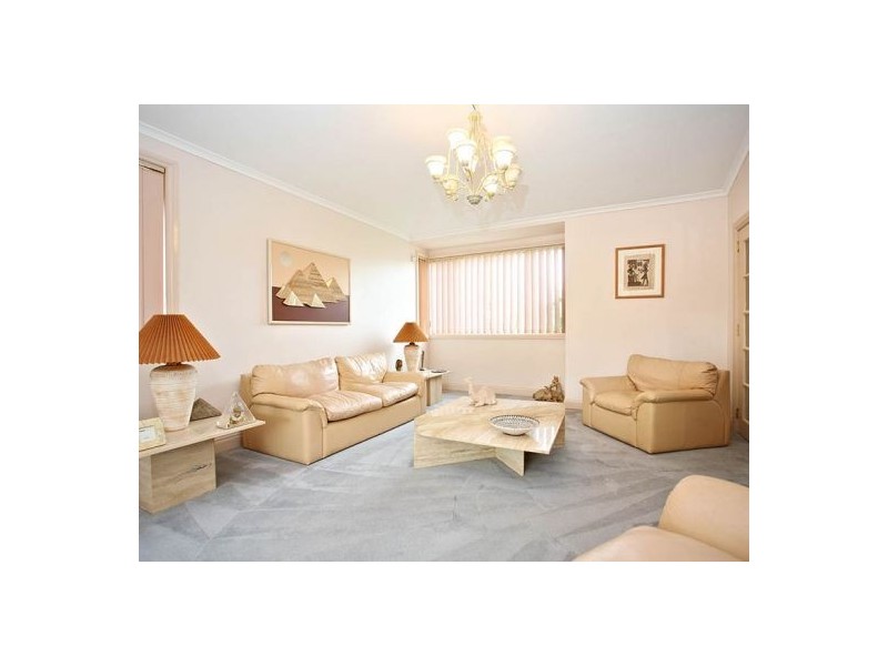 8 Dunbar Place, Kellyville NSW 2155