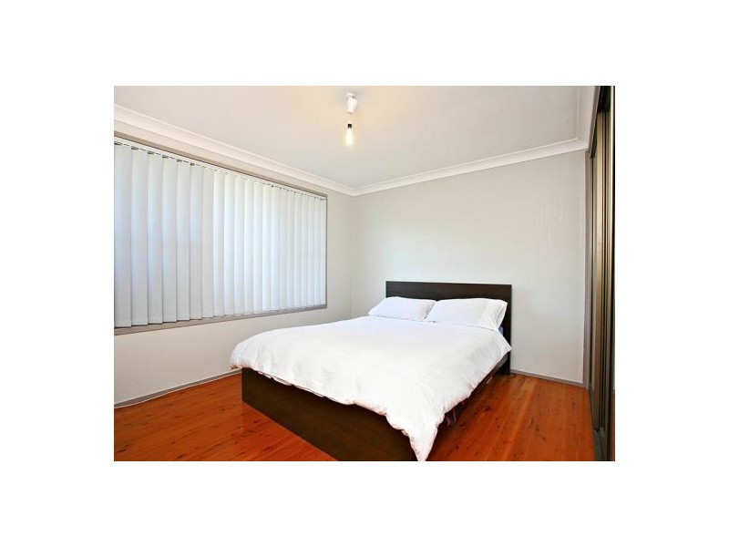 40 Faulkland Cres, Kings Park NSW 2148