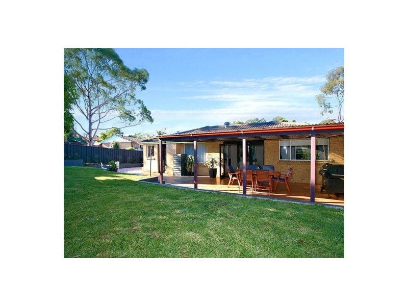 40 Faulkland Cres, Kings Park NSW 2148