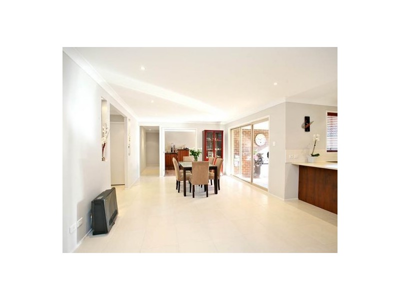 10 Willunga Ave, Kellyville Ridge NSW 2155