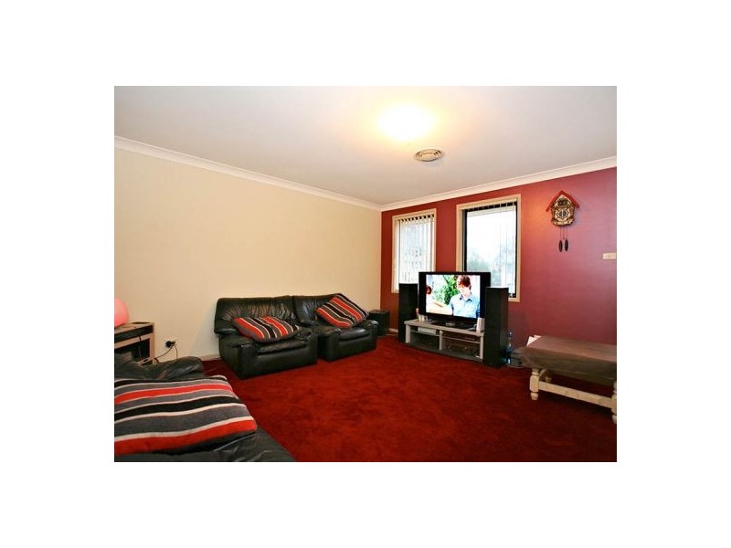 13 Forest Crescent, Beaumont Hills NSW 2155