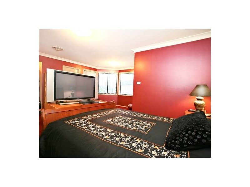 13 Forest Crescent, Beaumont Hills NSW 2155