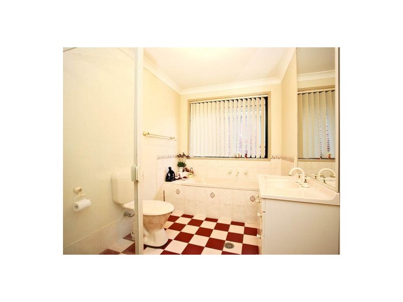 13 Forest Crescent, Beaumont Hills NSW 2155