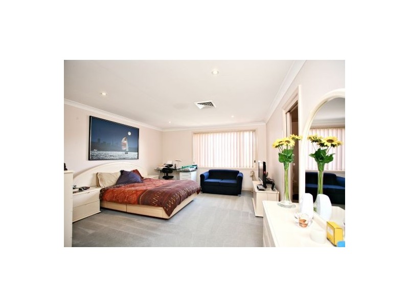 8. Dunbar Place, Kellyville NSW 2155