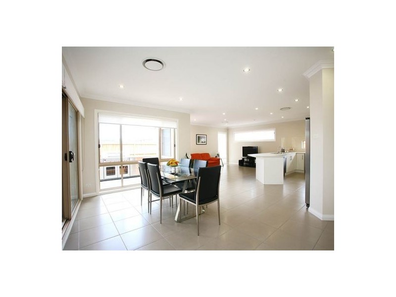 27 The Ponds Boulevard, The Ponds NSW 2769