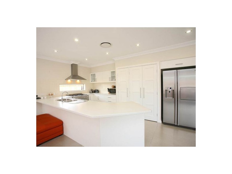 27 The Ponds Boulevard, The Ponds NSW 2769