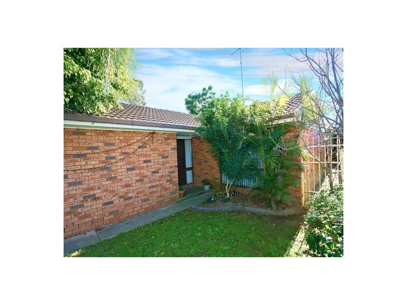 39 Camilleri Ave, Quakers Hill NSW 2763