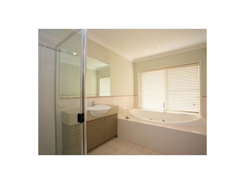 33 Cayden Avenue, Kellyville NSW 2155