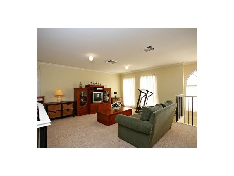 12 Galea Drive, Glenwood NSW 2768