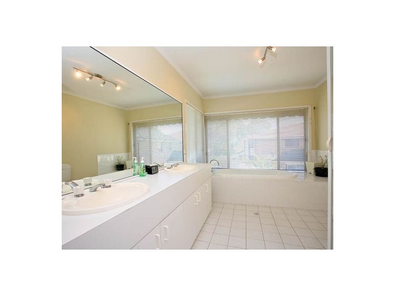 12 Galea Drive, Glenwood NSW 2768